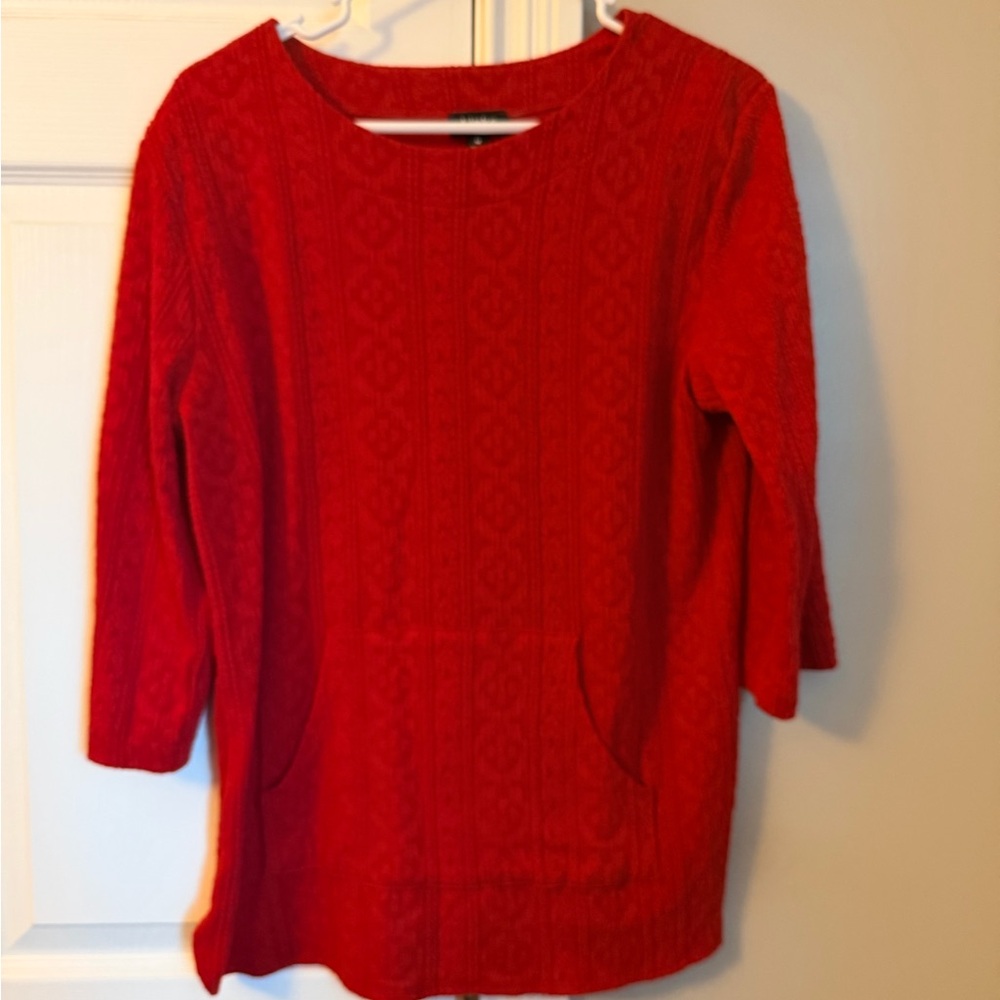 Elegant Red Women's Crew Neck Sweater